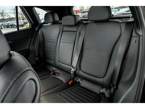New 2026 Mercedes-Benz GLC 300 4MATIC image 9