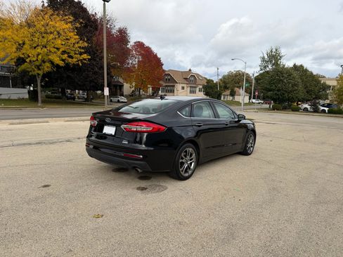 Used 2020 Ford Fusion SEL image 7