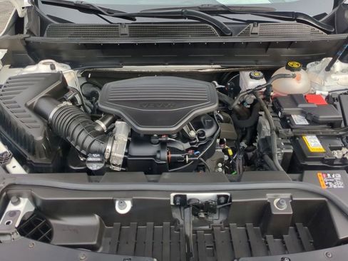 Used 2023 GMC Acadia AT4 w/ Technology Package image 36