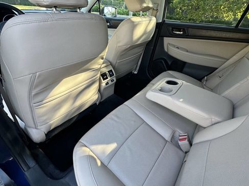 Used 2015 Subaru Outback 2.5i Limited image 18