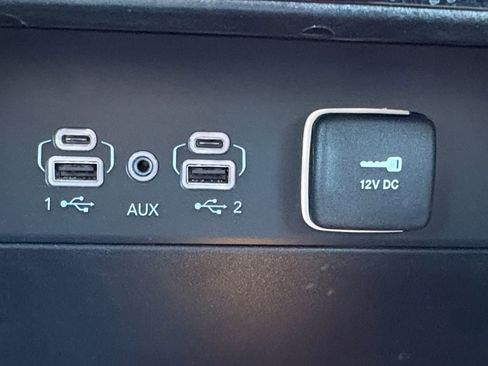 Used 2024 Jeep Grand Cherokee L Limited w/ Trailer Tow Package image 6