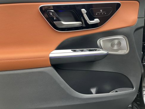 Certified 2025 Mercedes-Benz GLC 300 4MATIC image 13