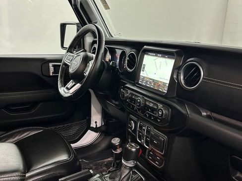 Used 2021 Jeep Wrangler Unlimited Sahara w/ Uconnect 4C Nav & Sound Group image 40