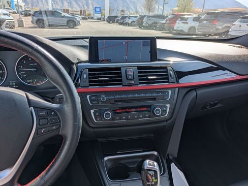 Used 2013 BMW 328i xDrive Sedan image 27