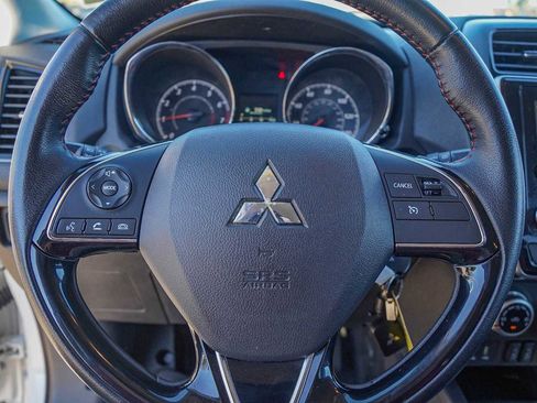 Used 2021 Mitsubishi Outlander Sport LE image 12