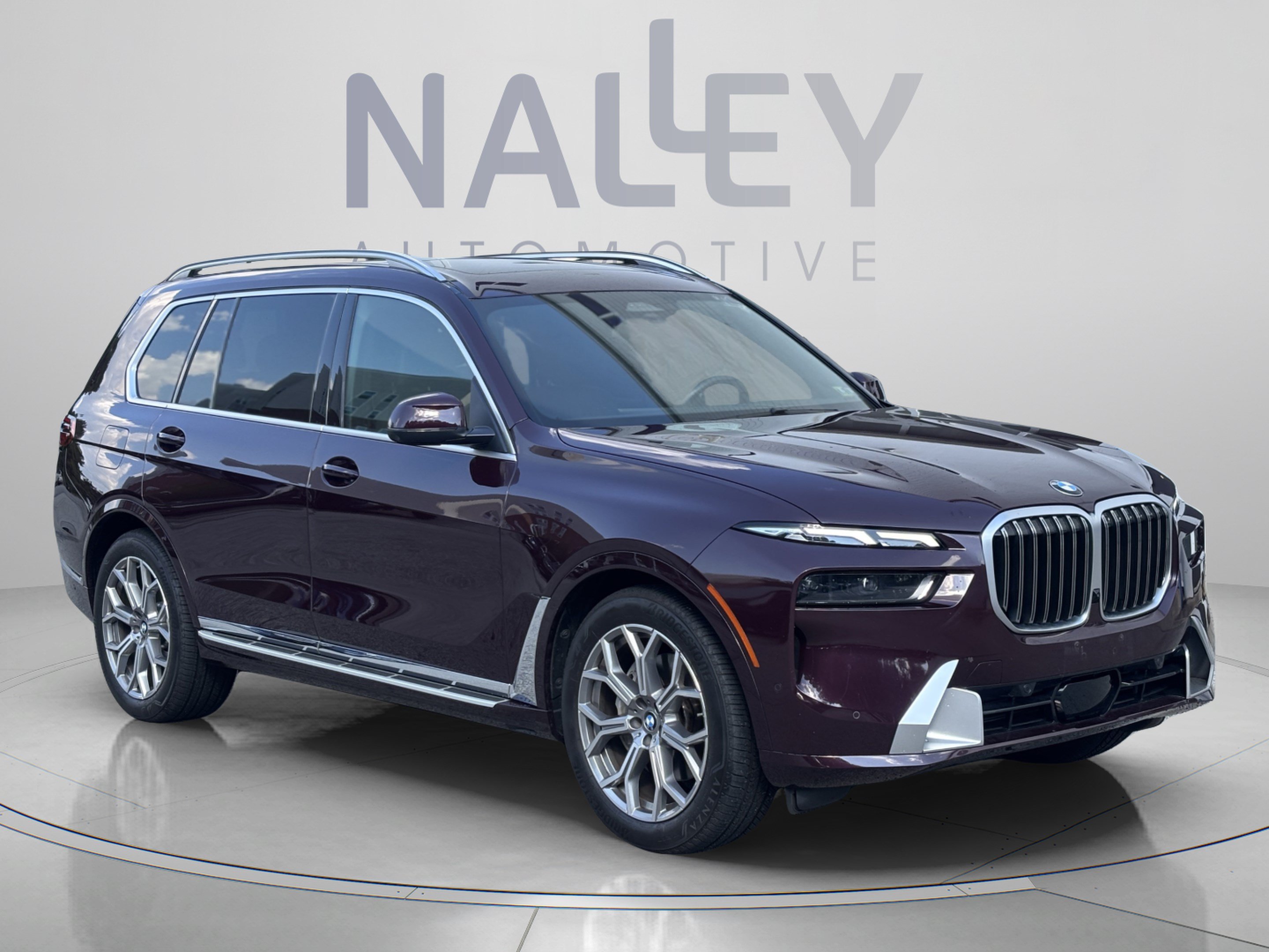Used 2023 BMW X7 xDrive40i w/ Executive Package AWD/4WD image 5