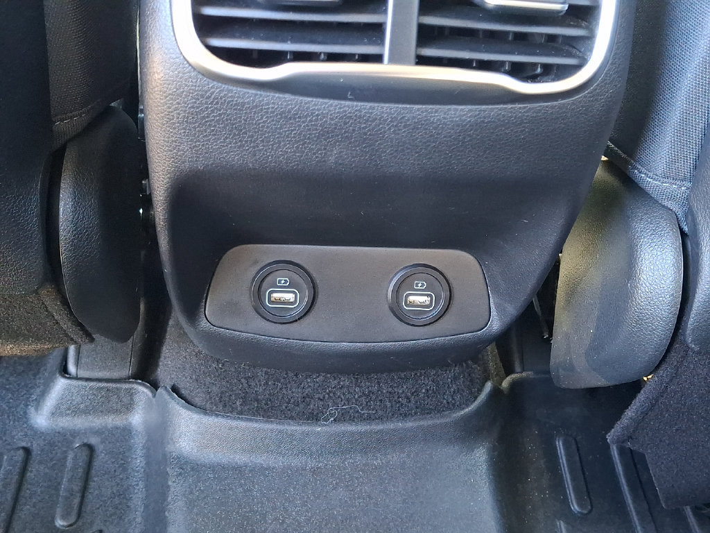 Used 2022 Hyundai Santa Fe XRT AWD/4WD image 11