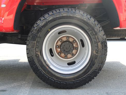 Used 2023 Ford F350 XL w/ XL Chrome Package image 29