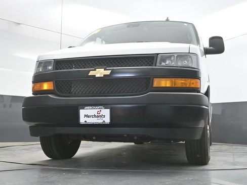 Used 2024 Chevrolet Express 3500 LS RWD image 37