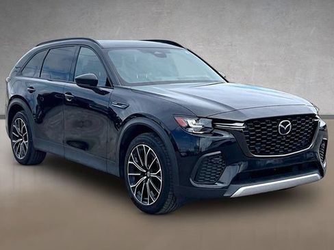 Used 2025 MAZDA CX-70 Plug-In Hybrid w/ Premium Plus AWD/4WD image 8