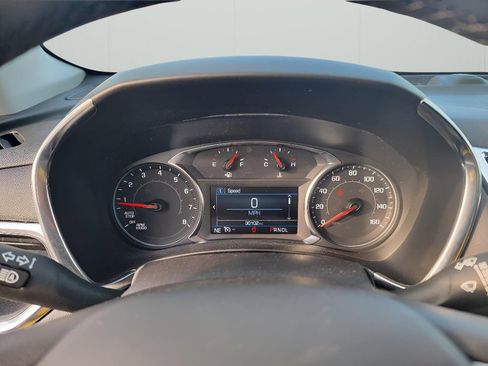 Used 2024 Chevrolet Equinox LT w/ LPO, Floor Liner Package FWD image 14