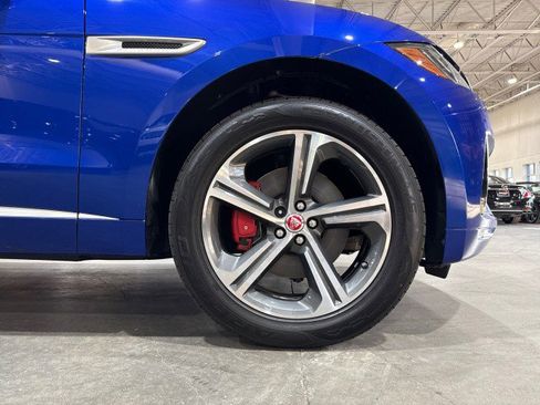 Used 2019 Jaguar F-PACE S image 16