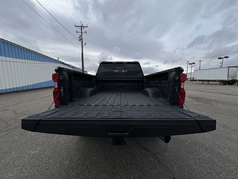 Certified 2024 Chevrolet Silverado 3500 LT w/ Convenience Package image 26