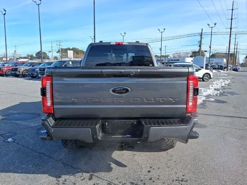 Used 2026 Ford F250 Lariat w/ Tremor Off-Road Package image 6