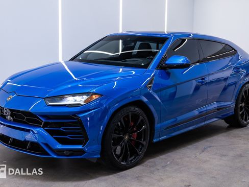 Used 2022 Lamborghini Urus AWD/4WD image 6