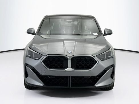 Certified 2026 BMW X2 xDrive28i AWD/4WD image 2