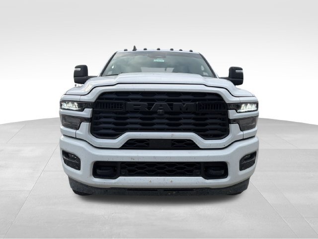 Used 2025 RAM 3500 Big Horn AWD/4WD image 2