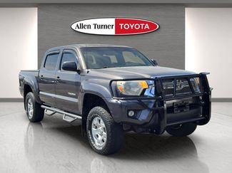 Used 2012 Toyota Tacoma 4x4 Double Cab w/ TRD Off-Road Pkg video 1