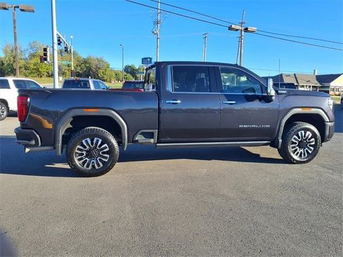 Used 2024 GMC Sierra 2500 Denali Ultimate image 23