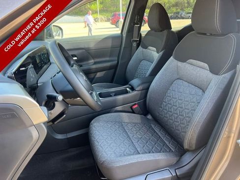 New 2026 Nissan Kicks SV w/ Charging Package AWD/4WD image 4