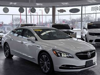 Used 2017 Buick LaCrosse Essence video 1