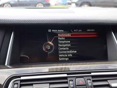 Used 2015 BMW 750Li xDrive AWD/4WD image 23