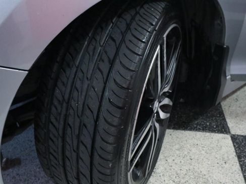 Used 2016 Honda Accord Sport image 9