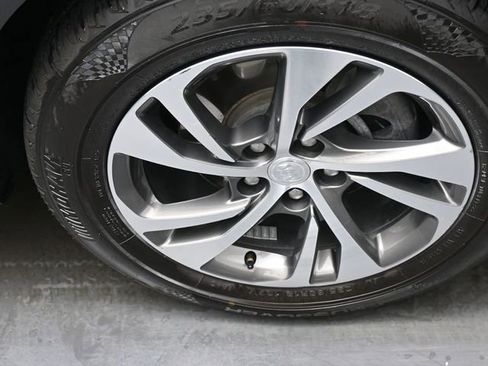 Used 2021 Buick Envision Essence w/ Technology Package I image 30