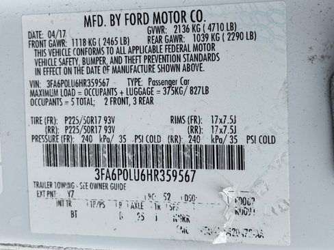 Used 2017 Ford Fusion SE w/ Equipment Group 602A FWD image 38