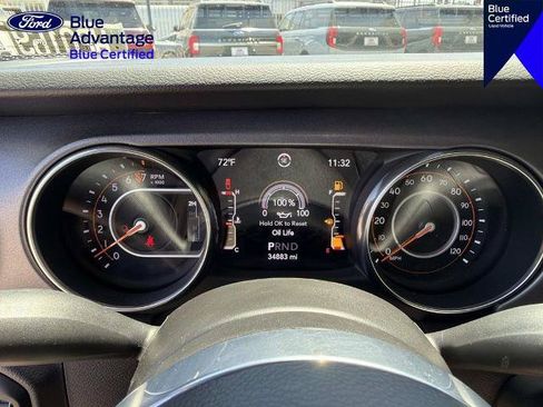 Used 2023 Jeep Gladiator Mojave w/ LED Lighting Group AWD/4WD image 22