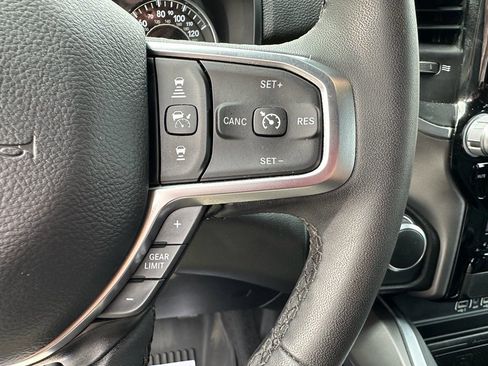 Used 2025 RAM 1500 Big Horn image 17