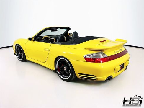 Used 2004 Porsche 911 Carrera 4S image 23