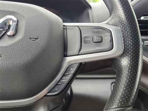 Used 2023 RAM 4500 SLT w/ Quick Order Package 2YG SLT image 21