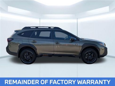 Used 2025 Subaru Outback Wilderness AWD/4WD image 7