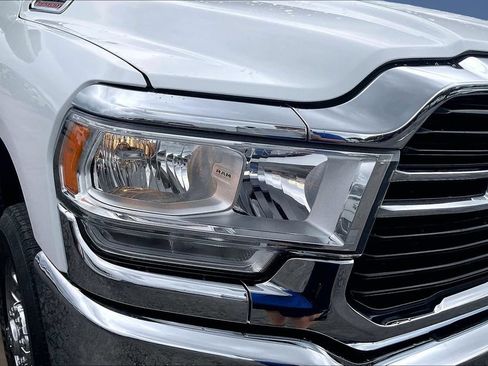 Used 2020 RAM 2500 Big Horn AWD/4WD image 32
