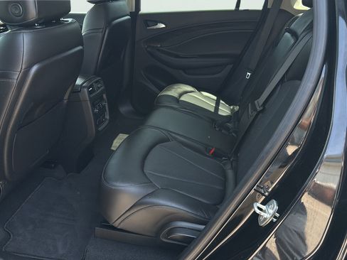 Used 2020 Buick Envision Premium w/ Driver Confidence Package AWD/4WD image 20