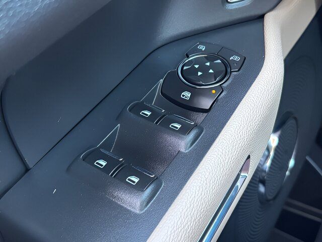 Certified 2022 Ford Expedition XLT AWD/4WD image 19