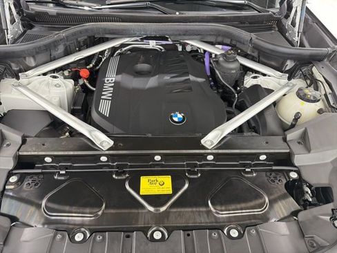 Certified 2024 BMW X6 xDrive40i w/ Executive Package image 43