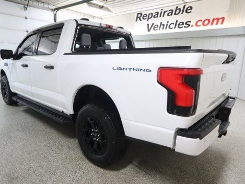 Used 2025 Ford F150 Lightning XLT image 3
