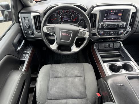 Used 2015 GMC Sierra 2500 SLE w/ SLE Preferred Package AWD/4WD image 21