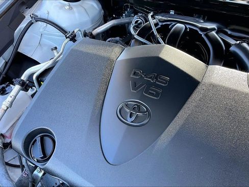 Used 2021 Toyota Camry TRD image 32