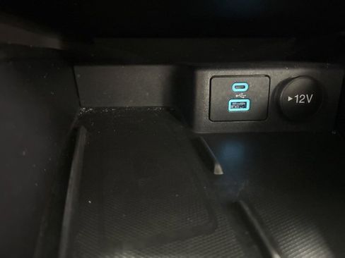 Used 2022 Ford Escape Titanium w/ Titanium Elite Package image 34