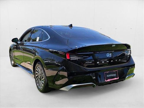 New 2025 Hyundai Sonata Limited image 7