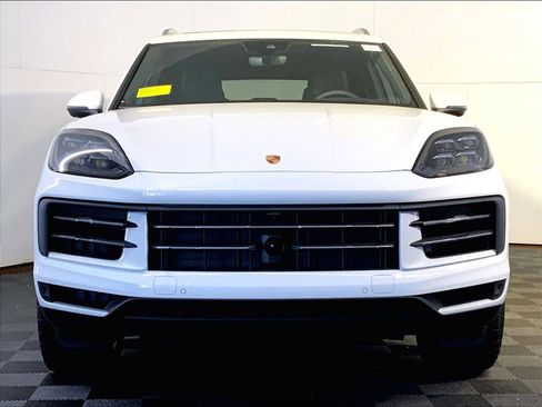 New 2026 Porsche Cayenne image 10