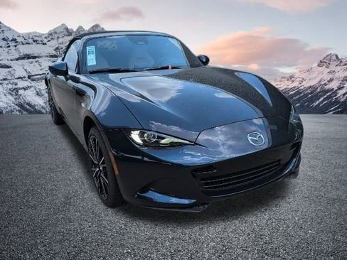 New 2025 MAZDA MX-5 Miata Grand Touring image 1