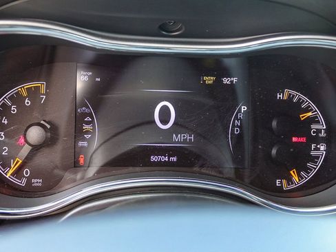 Used 2019 Jeep Grand Cherokee Trailhawk w/ Trailhawk Luxury Group image 28