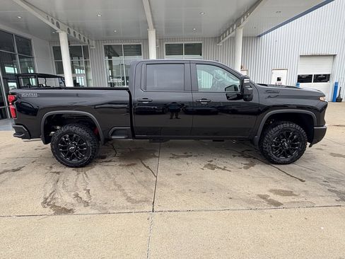 New 2026 Chevrolet Silverado 2500 LT w/ Trail Boss Package image 4