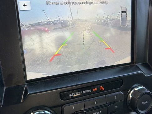 Used 2017 Ford F150 XLT w/ Equipment Group 302A Luxury image 9