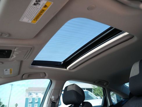 Used 2023 Honda Accord EX image 8