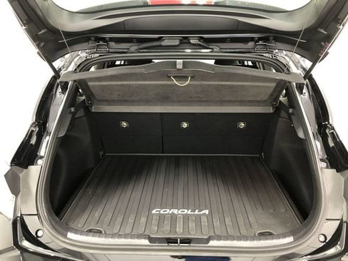 Used 2022 Toyota Corolla SE image 23